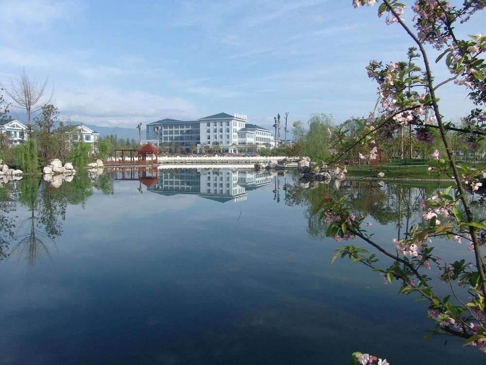 Jingyue Lake Hotel Дашанцяън Екстериор снимка